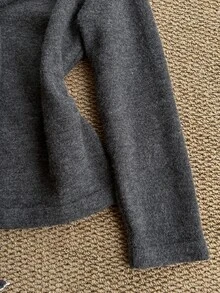 Grovea Plus Size Women's Grey Contrast Color V-Neck Knit Top Shawl Tie Waist Long Sleeve Soft Pullover Sweater Autumn Formal Party Casual Elegant - Dark Grey - View 4