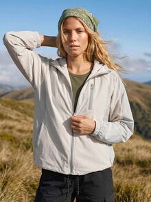 WanderVale Women's Solid Color Long Sleeve Zip-Up Hooded Outdoor Softshell Jacket - Light Grey - View 1