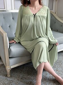 Dazy Plus Contrast Lace Bow Decor Loose Mid-Length Loungewear Nightgown For Spring Summer Autumn - Mint Green - View 1