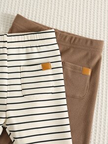 SHEIN 男女嬰兒/幼兒 2件組 秋冬加厚抓絨高彈力純色與條紋打底褲 多件裝 嬰兒冬季下裝 緊身褲 - 棕色 - 查看 5
