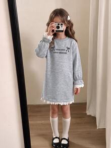 SHEIN Girls' Autumn/Winter New Korean-Style Energetic English Bow Print A-Line Dress With Flared Ruffle Hem Cuffed Sleeves Embroidered Lace Trim Baby Blue - Grey - View 4