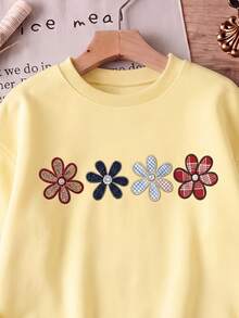 4-7 Years Old Fresh & Cute Girls Sweatshirt, Yellow Round Neck With Cute Floral Print On Chest, Suitable For Indoor And Outdoor ,Autumn And Winter - White - View 5