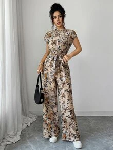 SHEIN 女款優雅立領前開襟連肩短袖收腰寬腿長版連身褲 - 卡其色 - 查看 6