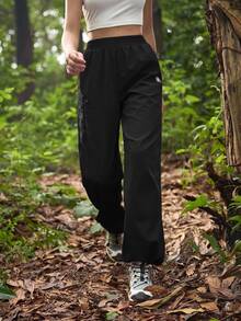 Exploreva Exploreva Black Woven Fabric Cargo Pants For Women Long Drawstring Detail Outdoor Trousers With Plant Pattern - Black - View 9