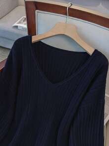 GlowEve CURVE Plus Size Elegant V-Neck Drop Shoulder Long Sleeve Pullover Sweater - Navy Blue - View 3