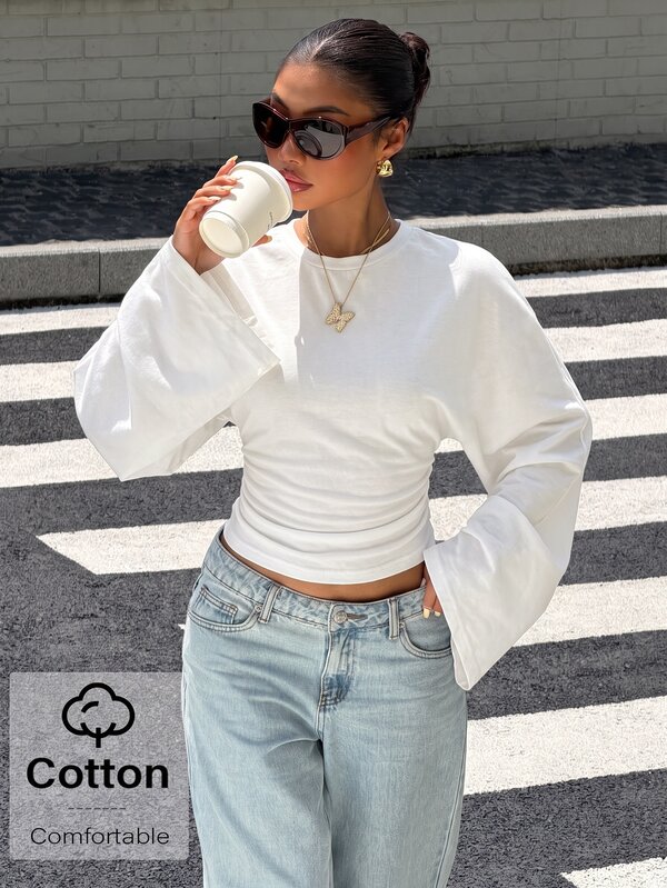Muchica Women's Casual, Comfortable White Long-Sleeve Batwing Top (Autumn/Winter)