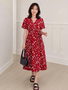 EMERY ROSE 女士 V 领短袖花卉印花休闲连衣裙情人节连衣裙红色连衣裙 - 紅色 - 查看 6