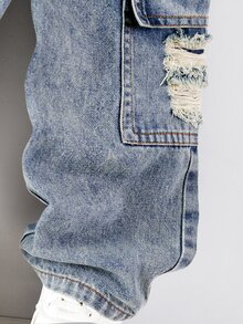 SHEIN Genkimix Kids 男童牛仔褲，工裝破洞牛仔褲，四季皆宜，街頭休閒風，淺藍色水洗牛仔布，多口袋工裝設計，冬季 - 中等水洗藍 - 查看 6