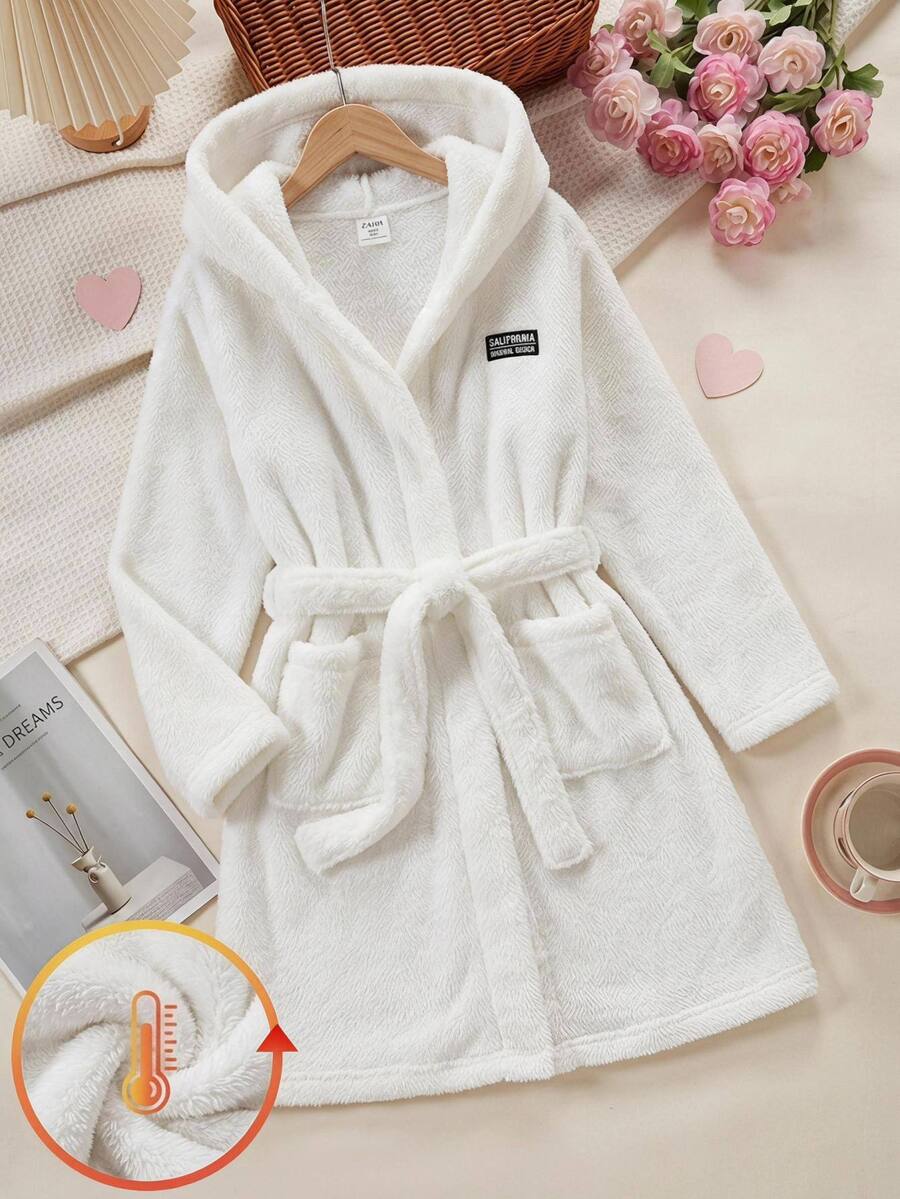 SHEIN Tween女孩簡約秋冬舒適保暖加厚內裡櫻桃印花居家服 - 白色 - 查看 1
