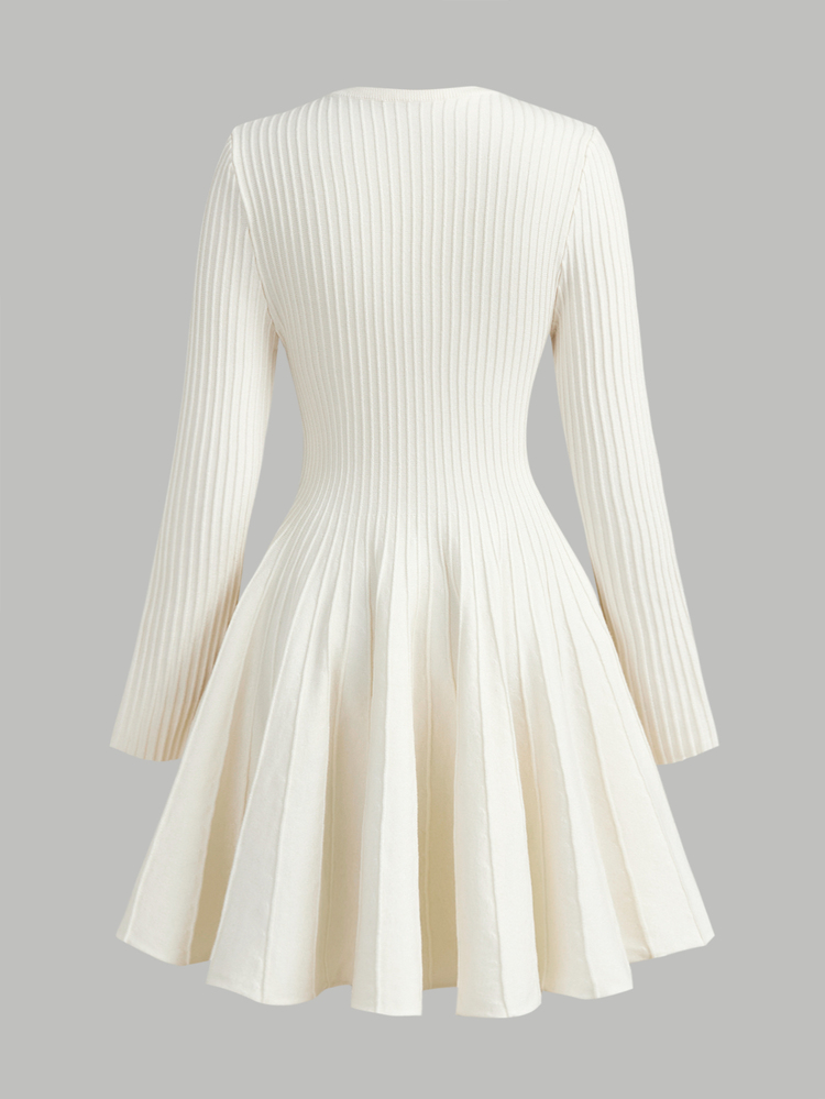 SHEIN Girlism Gaun Sweater untuk Remaja Perempuan, Gaun Sweater Rajut Lipit Elegan untuk Musim Gugur/Dingin, Cocok untuk Musim Gugur dan Musim Dingin, Musim Kembali ke Sekolah, Gadis Rapi, Gaun Elegan untuk Berpergian - Krem - View 2