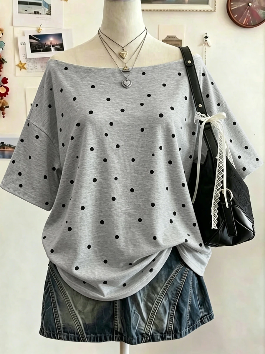 Lalippa Kaos Lengan Pendek Bahu Asimetris Motif Polkadot untuk Wanita Ukuran Besar - Putih - View 1