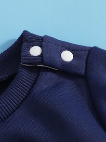SHEIN Playful Pals 新生兒皇家藍秋季親子套裝，卡通大象印花 3D 耳朵圓領長袖連帽衛衣與長褲休閒兩件套 - 藍色 - 查看 8