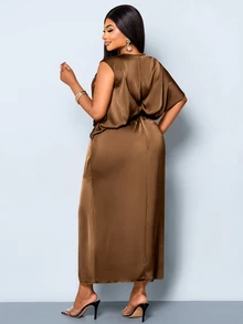 SOLERSUN Gaun Pesta Kasual Wanita Ukuran Besar Warna Polos dengan Desain Belahan - Coffee Brown - View 2