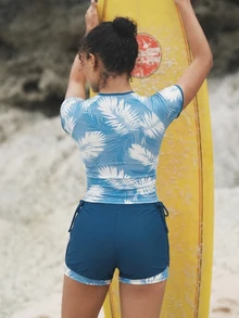 Swim SPRTY 26SS Spring/Summer Vacation Beach Mature Conservative Basic Hazy Blue & Black Contrast Drawstring Slimming Short Sleeve Shorts 2-Piece Set Surf Suit - Multicolor - View 3