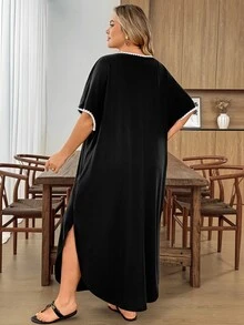 SHEIN CURVE+ Plus Size Vacation Casual Soft Form Black And White Colorblock Trim Dress Bussines, Summer 2026 22W Formal - Black and White - View 3