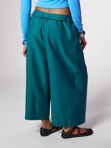 COUREZ Women Low Rise Baggy Cropped Y2K Spring Casual Going Out Sweatpants - Multicolor - View 3