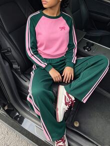 女童新款時尚玫瑰粉與綠色拼接圓領長袖上衣，甜美蝴蝶結印花，搭配寬腿褲 2 件套 - 彩色 - 查看 1