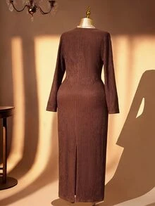 Rometta Plus Size Women Summer Elegant Brown Knitted Bodycon Dress,Autumn Long Sleeve V-Neck Metal Button Dinner Dress, Textured Twist Knot Split Design - Coffee Brown - View 4