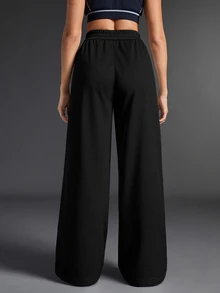 Exploreva Exploreva Women's Solid Color Patch Pocket Casual Versatile Outdoor Pants - Black - View 2