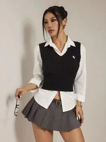 SHEIN PETITE 女款V領麻花編織休閒背心（騎士圖案）－秋冬款，適合嬌小身型 - 黑色 - 查看 3