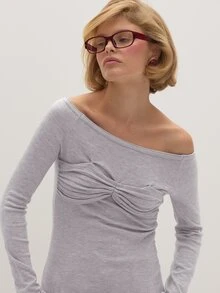 MUSEYN Grey Sheer Off Shoulder Ruched Bandeau Long Sleeve Top Cozy Textured Everyday Casual Fall New Season Capsule Wardrobe - Light Grey - View 6