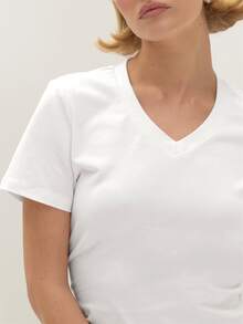 MUSEYN Kaos Polos Lengan Pendek Leher V Model Longgar Warna Putih Bahan Jersey - Putih - View 5
