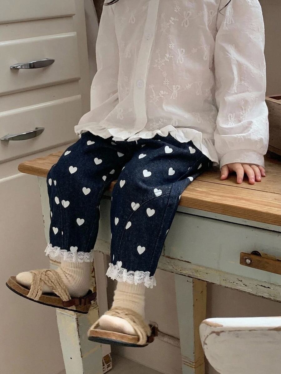 Baby Girl New Casual Soft Cute Heart Pattern Lace Trim Dark Blue Denim Loose Cuffed Pants,Fall/Winter,For Baby Girls School Clothes,Toddler Jeans - Medium Wash - View 1