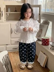 Baby Girl New Casual Soft Cute Heart Pattern Lace Trim Dark Blue Denim Loose Cuffed Pants,Fall/Winter,For Baby Girls School Clothes,Toddler Jeans - Medium Wash - View 3