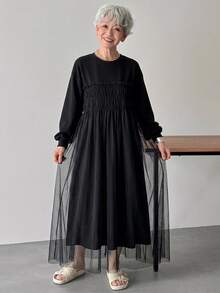 FRIFUL Gaun Panjang Wanita Warna Polos Leher Bulat Lengan Panjang dengan Hem Jala untuk Musim Gugur - Hitam - View 4