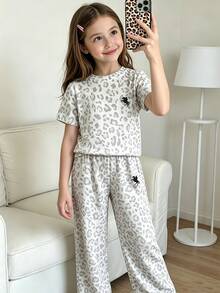 SHEIN Elladie kids 2 piezas/Sets Conjunto básico casual y relajado de unicolor, estampado de caballo, camiseta de cuello redondo y manga corta, pantalones de pierna recta, adecuado para uso diario/salidas en múltiples ocasiones, primavera/verano/todas las estaciones - Blanco - Ver 8