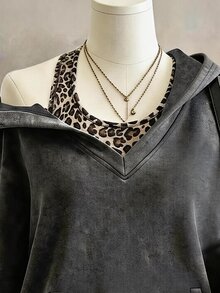 Lalippa Women's 2 Pieces Outfit Set, Dark Gray Leopard Print, Holiday Date Outfit, Women's Hooded Halter Neck Sweatshirt Set - Dark Grey - View 4