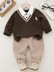 SHEIN Playful Pals 1件男嬰套裝 針織長袖 Polo 2合1 衛衣胸前印花上衣&彈性腰長褲 各種棕色調 秋冬休閒親子套裝 - 咖啡棕 - 查看 2