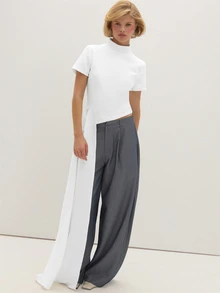 MUSEYN White Woven High Neck Structured Long Drape Side Top  Everyday Casual Fall New Season Capsule Wardrobe - White - View 2