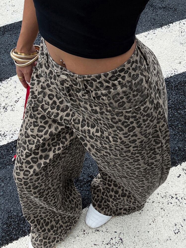DAZY Women's Loose Casual Leopard Print Cotton Denim Jeans For Summer - Grey - View 6