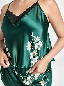 Slumbrini Plus Size Floral Print Contrast Lace Design Satin Pajama Set - Dark Green - View 9