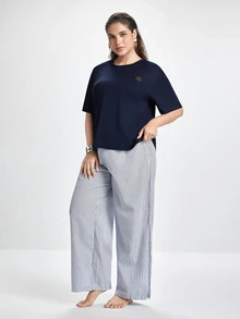 Slumbrini Plus Size Women 2pcs/Set Letter Patched T-Shirt Top And Striped Pants Pajama Sleepwear Set, Outfits - Navy Blue - View 1