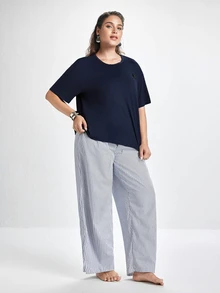 Slumbrini Plus Size Women 2pcs/Set Letter Patched T-Shirt Top And Striped Pants Pajama Sleepwear Set, Outfits - Navy Blue - View 6