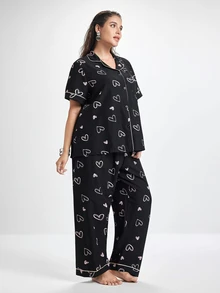 Slumbrini Plus Size Women Heart Print Contrast Piping Top & Pants Pajama Set, Black, For Christmas - Multicolor - View 7
