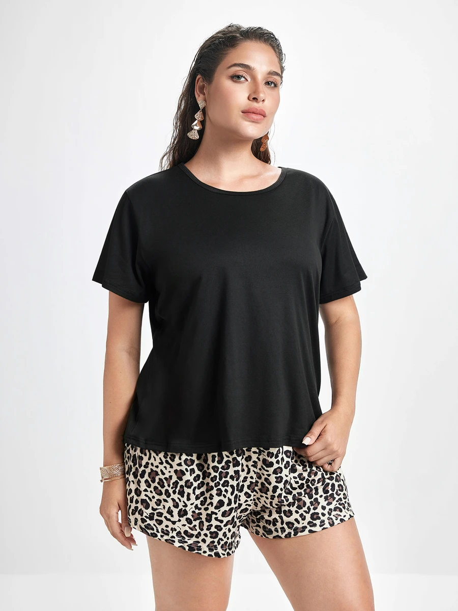 Slumbrini Plus Size Solid Color Short Sleeve Top And Leopard Print Shorts Pajama Set, Outfits - Multicolor - View 1