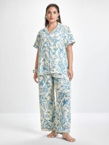 Slumbrini Plus Size Floral & Bird Print Ruffle Collar Pajama Set For Women - Blue - View 3