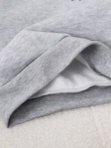 SHEIN Playful Pals 2pcs Toddler Boy Sweatshirt Joggers Cute Grey Letter Embroidery Stripe Long Sleeve Round Neck Thick School Winter Cargo Jogging Birthday Boy Rib Knit - Grey - View 9