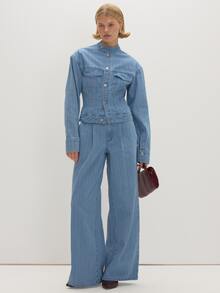 MUSEYN Light Blue Denim Pleated Straight Leg Jeans Classic Timeless Essential Everyday Weekend Fall - Medium Wash - View 1