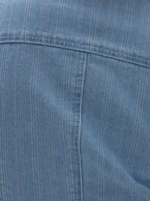 MUSEYN Light Blue Denim Pleated Straight Leg Jeans Classic Timeless Essential Everyday Weekend Fall - Medium Wash - View 7