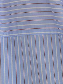MUSEYN Kemeja Kancing Ukuran Besar dengan Bantalan Bahu Garis Biru - Baby Blue - View 7