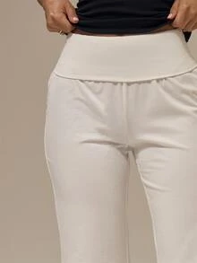 MUSERA ESSENTIALS Celana Capri Model Crop dengan Lipatan di Pinggang, Model Mengembang, Cocok untuk Pakaian Santai Sehari-hari di Musim Panas dan Gaya Feminin - Putih - View 5