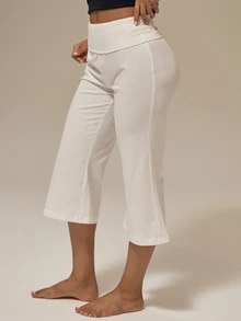 MUSERA ESSENTIALS Celana Capri Model Crop dengan Lipatan di Pinggang, Model Mengembang, Cocok untuk Pakaian Santai Sehari-hari di Musim Panas dan Gaya Feminin - Putih - View 3