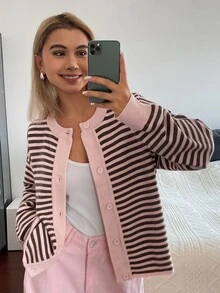 Livesso Cardigan Rajut Kancing Warna Kontras Pink dan Cokelat Serbaguna untuk Wanita, Cocok untuk Santai Sehari-hari di Musim Gugur, Gaya Brunch 2000-an, dan Sekolah. - Berwarna merah muda - View 3