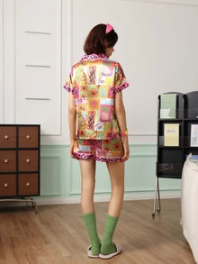 Chillnights Set Piyama Satin Nyaman untuk Wanita dengan Motif Leopard, Nanas, Bunga, dan Geometris yang Kontras, Kerah Bermotif Leopard - MultiWarna - View 12
