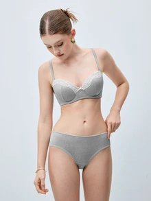 Hourtrue 1 Set Light Gray Lace Patchwork Women's Bra With Underwire & Lace Patchwork Panty Set - Light Grey - View 3