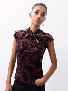 Nöista Top de terciopelo floral burdeos y negro con cuello mandarín, mangas cortas. Otoño, invierno, uso diario, oficina, noche, Halloween, elegante, Navidad. - Burdeos - Ver 2